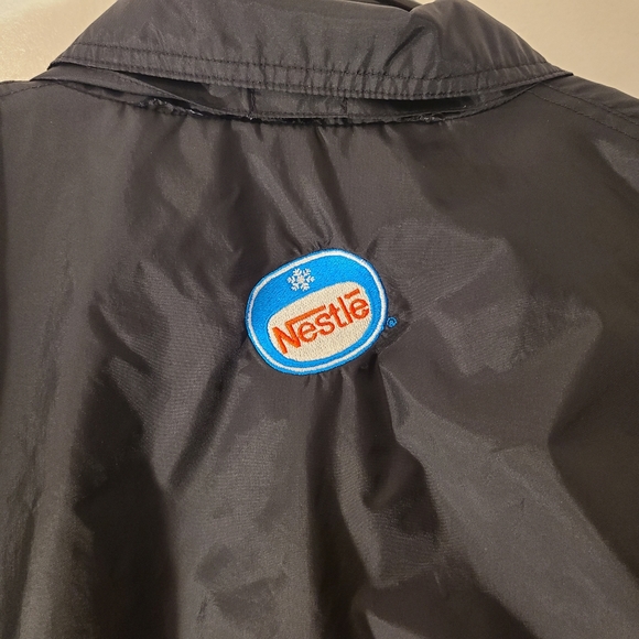 Häagen-Dazs Windbreaker - Picture 4 of 5